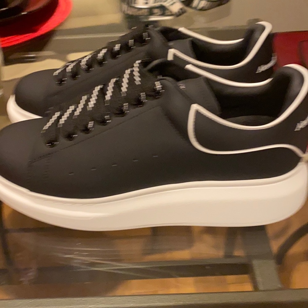 Alexander McQueen Size 45